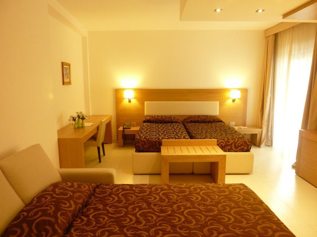 Hotel Monte Sarago Ostuni Esterno foto
